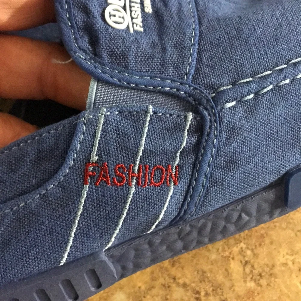 NWOT Men’s Denim Softwalkers